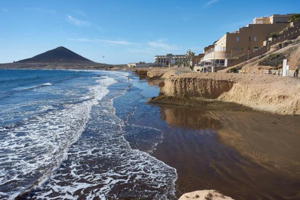 Апартаменты Vv El Medano Sur Экстерьер фото
